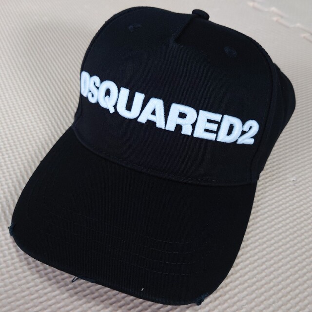 ディースクエアード　DSQUARED2　ベースボールキャップ　ダメージ加工刺繍