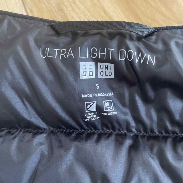 UNIQLO(ユニクロ)のUNIQLO ウルトラライトダウンベスト レディースのジャケット/アウター(ダウンベスト)の商品写真