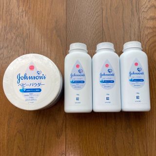 ジョンソン(Johnson's)のジョンソン　ベビーパウダー　まとめ売り(ボディパウダー)