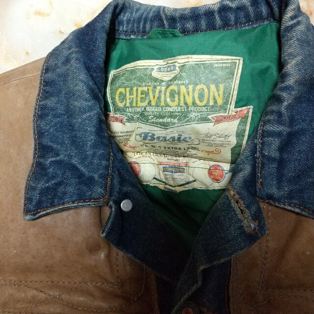 CHEVIGNON(シェビニオン)のフランス製CHEVIGNONダウンジャケット メンズのジャケット/アウター(ダウンジャケット)の商品写真