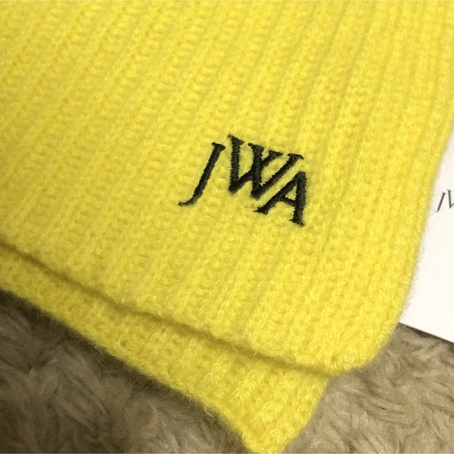 UNIQLO(ユニクロ)の新品未使用 ユニクロ JWアンダーソン コラボ カシミヤ マフラー JWA レディースのファッション小物(マフラー/ショール)の商品写真