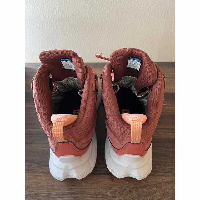 ホカオネオネ ANACAPA MID GTX - 4