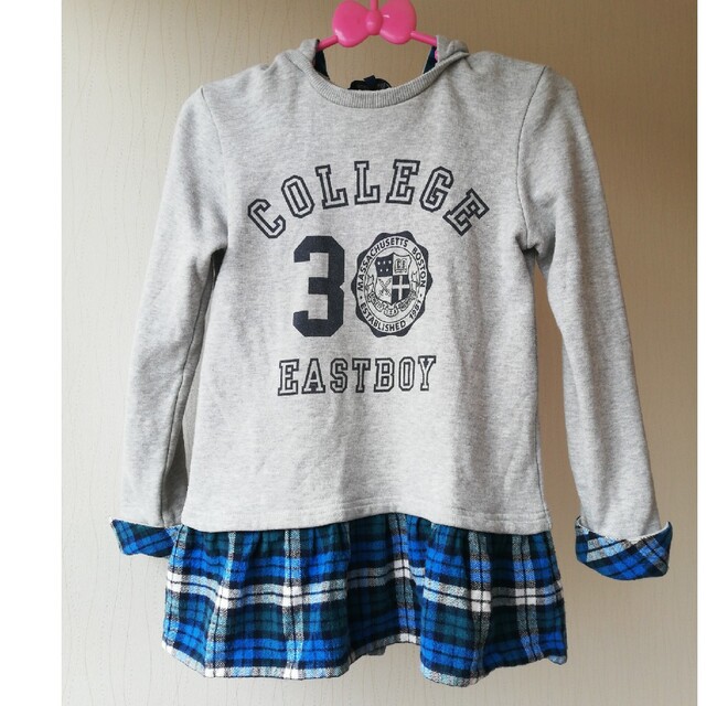 EASTBOY(イーストボーイ)のイーストボーイトレーナー　140　女の子 キッズ/ベビー/マタニティのキッズ服女の子用(90cm~)(Tシャツ/カットソー)の商品写真