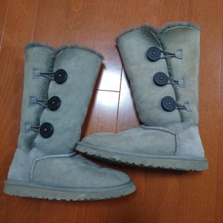 UGG ムートンブーツグレー ベイリーボタン ロングブーツ ベイリーボタン ト(ブーツ)