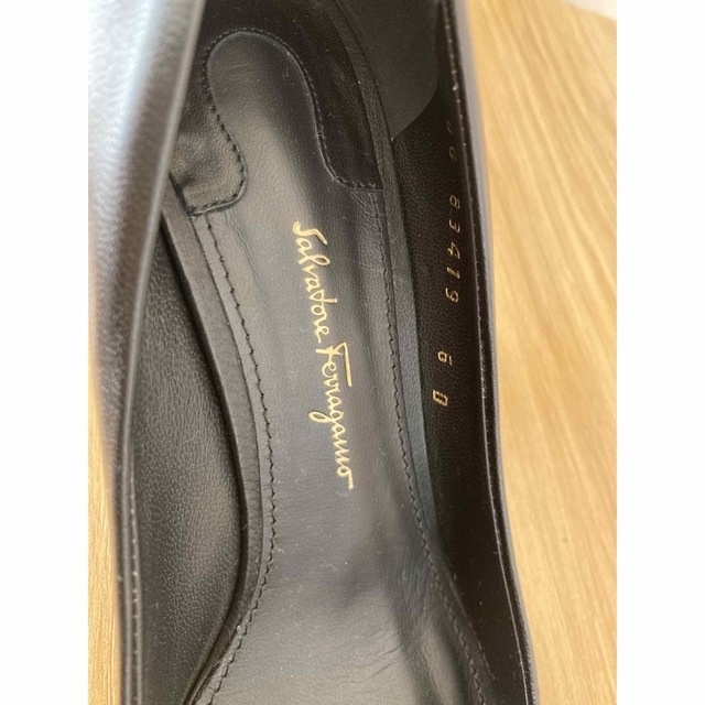 Ferragamo(フェラガモ)のフェラガモ　Size 6D     6.5cm ヒール　USED美品　卒入学 レディースの靴/シューズ(ハイヒール/パンプス)の商品写真