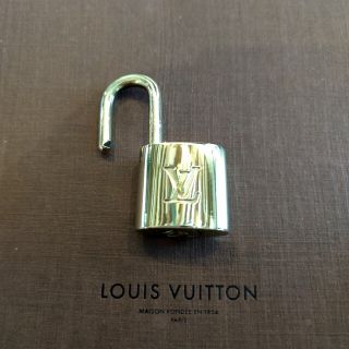 ルイヴィトン(LOUIS VUITTON)のLouis Vuitton パドロック 南京錠 カデナ ルイヴィトン 研磨磨き済(その他)