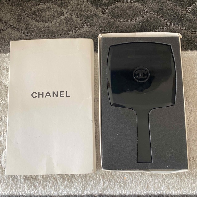 ミラー新品未使用★CHANEL シャネル★ノベルティ★ミラー手鏡★限定品★レア