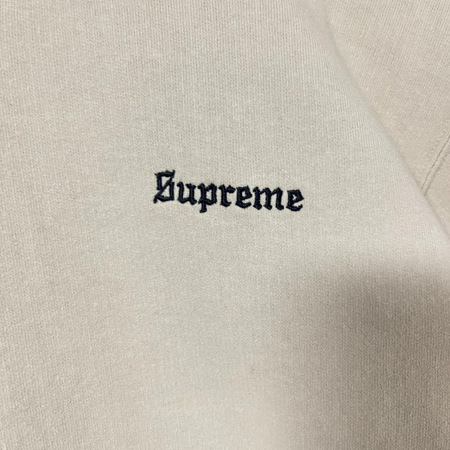 Supreme(シュプリーム)のsupreme シュプリーム スウェット 刺繍ロゴ ワンポイントロゴ ハイネック メンズのトップス(スウェット)の商品写真