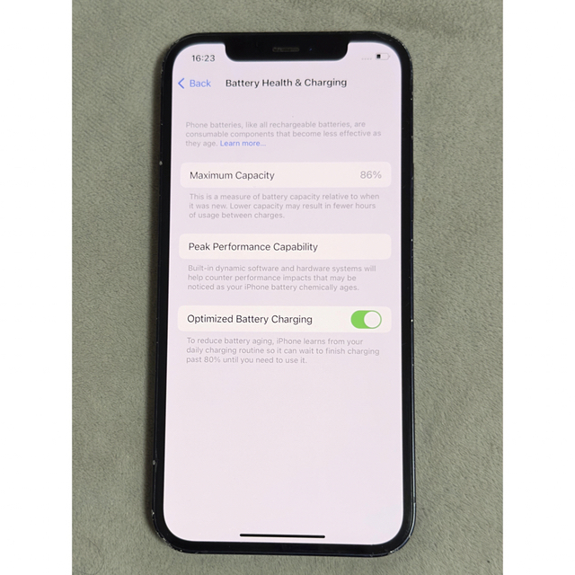 Apple(アップル)のiPhone 12 ブラック 64 GB SIMフリー スマホ/家電/カメラのスマートフォン/携帯電話(スマートフォン本体)の商品写真