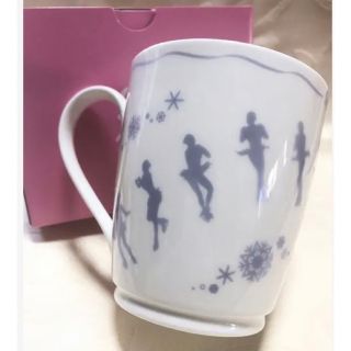 ノリタケ(Noritake)の【新品】浅田真央ちゃん限定オリジナルマグカップ3色おまとめセット(マグカップ)