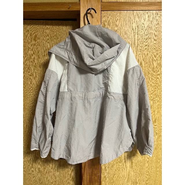 モンクレール ナイロンジャケット 美品