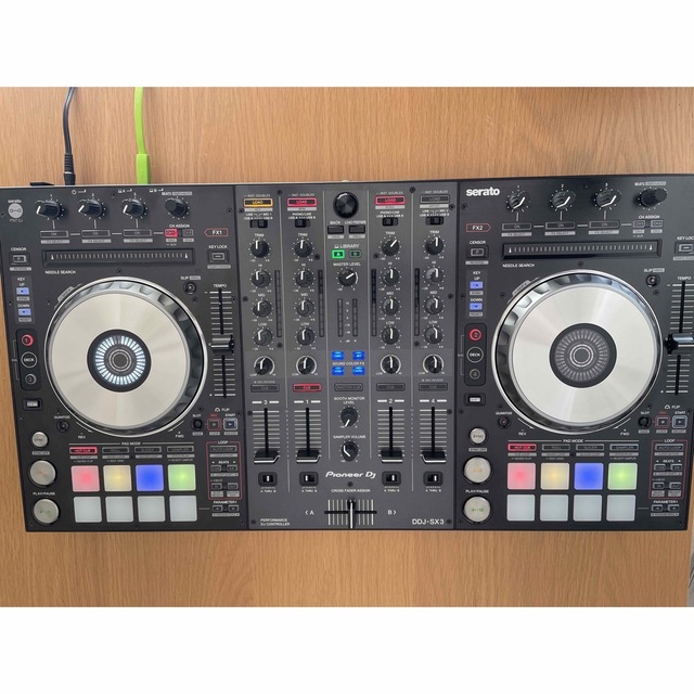 Pioneer(パイオニア)のPioneer DDJ-SX3 楽器のDJ機器(DJコントローラー)の商品写真