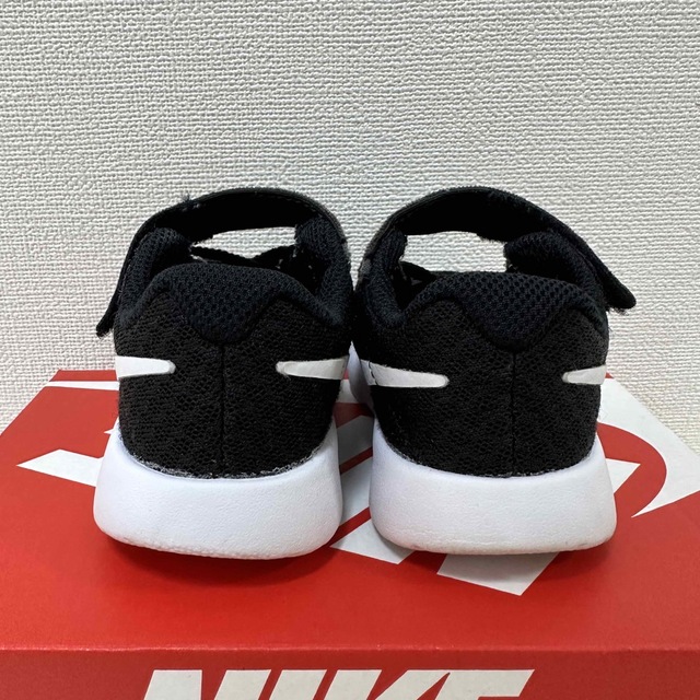 NIKE(ナイキ)のNIKE タンジュン 12.0cm キッズ/ベビー/マタニティのベビー靴/シューズ(~14cm)(スニーカー)の商品写真