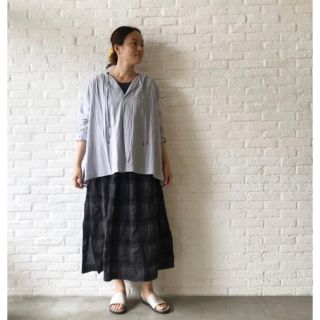 pas de calais - ドビーチェック&ストライプ ブラウスブルーグレーの