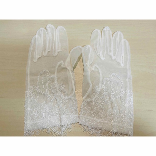 ブライダル ウェディンググローブ ショートグローブ 手袋 ウエディング ホワイト レディースのファッション小物(手袋)の商品写真