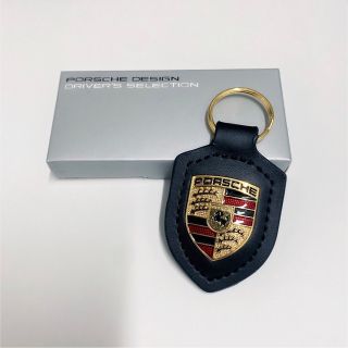 ポルシェ(Porsche)のポルシェ　キーホルダー　PORSCHE ポルシェ クレストキーホルダー　ブラック(車内アクセサリ)