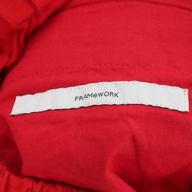 FRAMeWORK(フレームワーク)のフレームワーク Framework ストレートパンツ イージーパンツ 38 赤  レディースのパンツ(その他)の商品写真