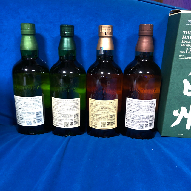 サントリー(サントリー)のサントリーウイスキー山崎12年 白州12年 他2本 計4本 700ml  食品/飲料/酒の酒(ウイスキー)の商品写真