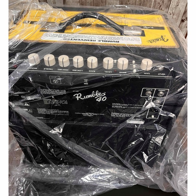 Fender(フェンダー)のFender Rumble 40 V3 JPN 付属品完備・超美品 楽器のギター(ギターアンプ)の商品写真