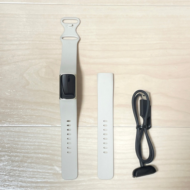 トレーニング用品fitbit charge5