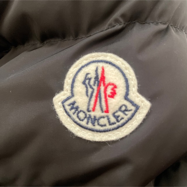MONCLER(モンクレール)のモンクレール　tetra テトラ　00 レディースのジャケット/アウター(ダウンジャケット)の商品写真