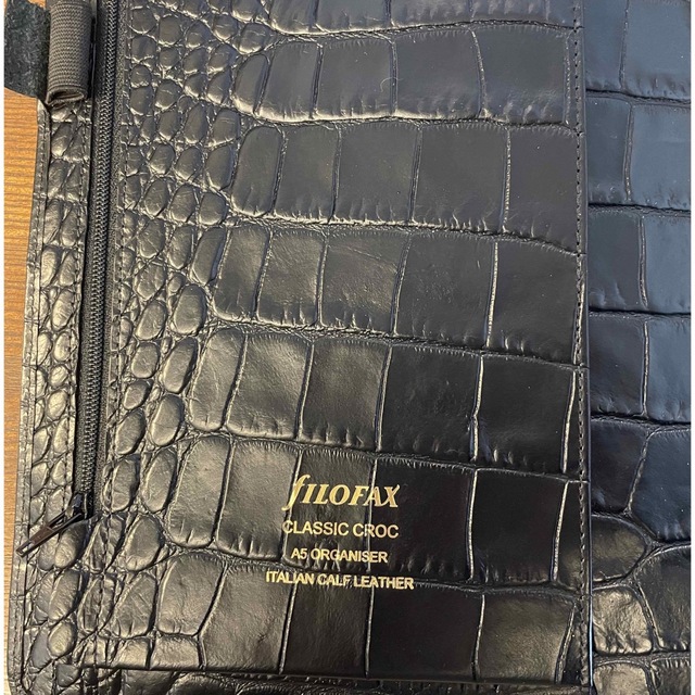 Filofax(ファイロファックス)の【半年間、自宅にて大切に使用】Filofax Classic Croc A5 メンズのファッション小物(手帳)の商品写真