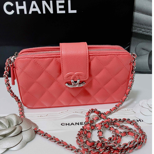 □□ シャネル CHANEL チェーンウォレット ショルダーバッグ 赤