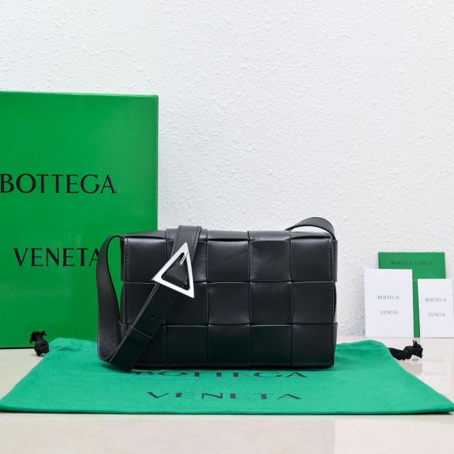 Bottega Veneta - BOTTEGA VENETA カセット ミディアム クロスボディバッグ