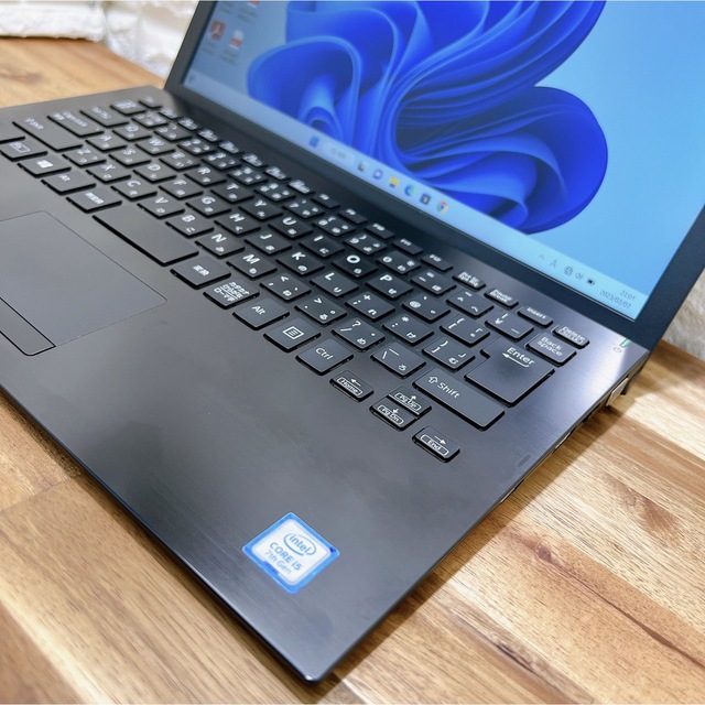 オススメ✨Lenovo❗️ultra Book❗️HDD500GB✨メモり4GB-