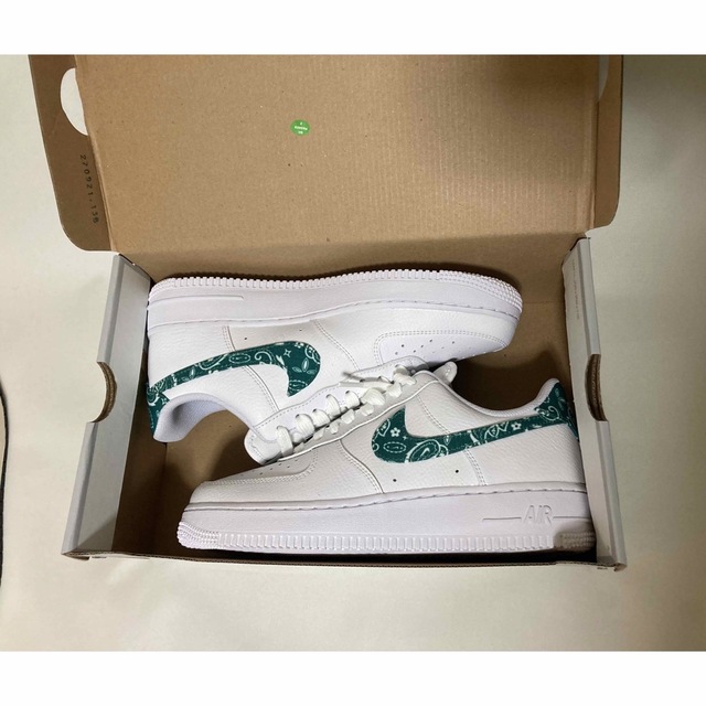 Nike WMNS Air Force 1 Low '07 Essential  レディースの靴/シューズ(スニーカー)の商品写真