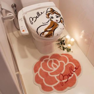 ディズニー(Disney)のディズニー 美女と野獣 トイレカバー マット (トイレマット)