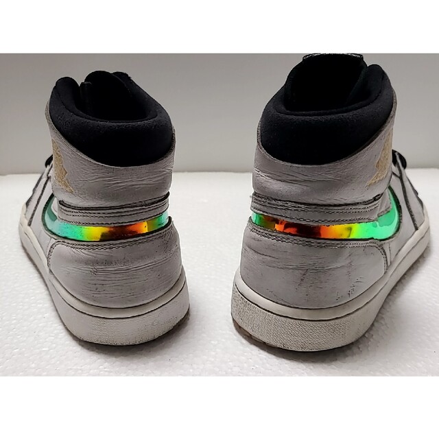 Jordan Brand（NIKE）(ジョーダン)の【海外限定】Jordan 1 Retro High Nouveau【日本未発売】 メンズの靴/シューズ(スニーカー)の商品写真