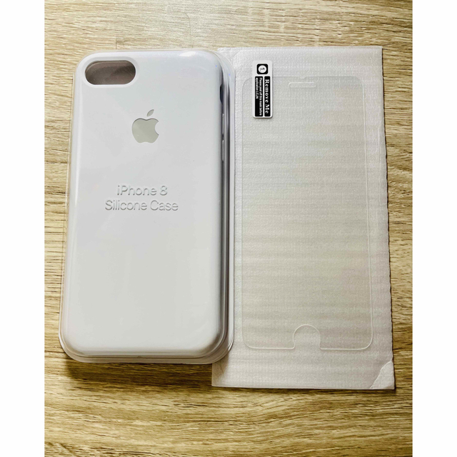 iPhone 8 Silver 256 GB SIMフリー スマホ/家電/カメラのスマートフォン/携帯電話(スマートフォン本体)の商品写真