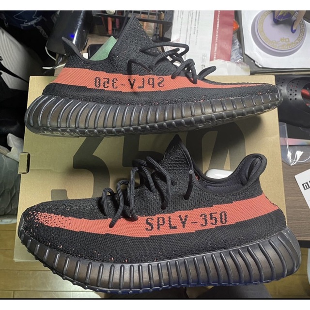 adidas YEEZY Boost 350 V2 Core Black/Red