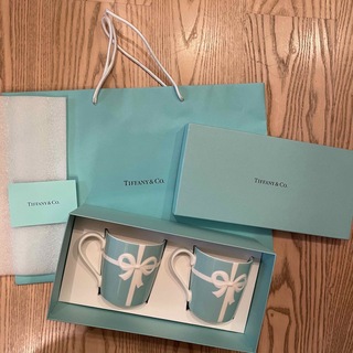 ティファニー(Tiffany & Co.)の【新品】ショッパー付き　ティファニー　ブルーリボン　マグカップ tiffany(グラス/カップ)