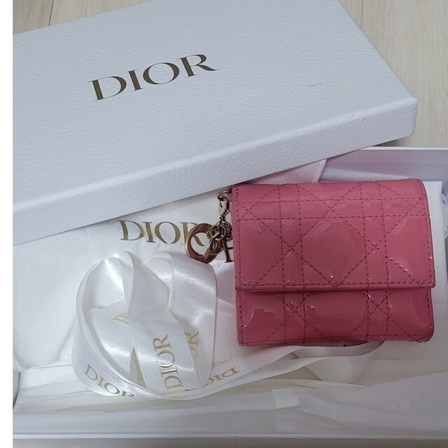 Christian Dior(クリスチャンディオール)の9/8値下げロータスウォレット👸 レディースのファッション小物(財布)の商品写真