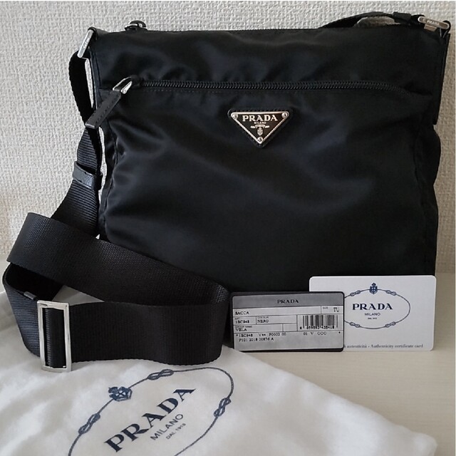 【美品】PRADA プラダ◉ナイロンショルダーバッグ／斜めがけ／ブラックファスナー式ampnbsp内側