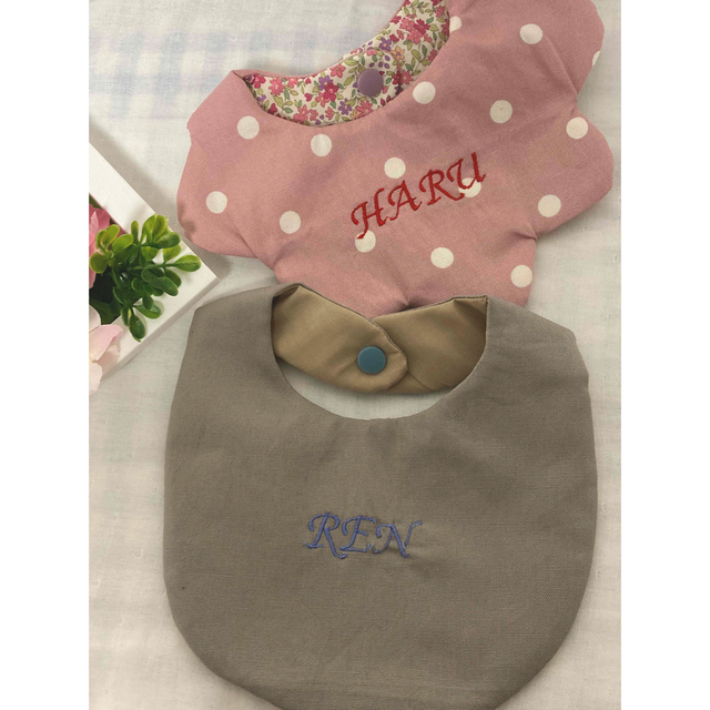 お名前刺繍 スタイ オーダーページ www.krzysztofbialy.com