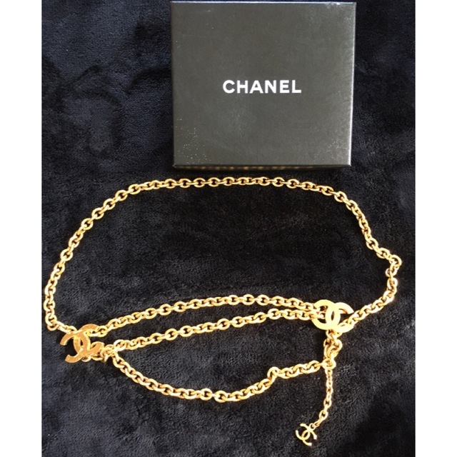 品質は非常に良い CHANEL チェーンベルト 3連 ココマーク シャネル