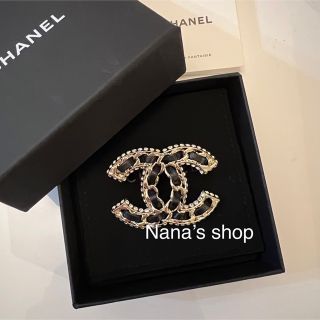 シャネル(CHANEL)の専用　CHANEL シャネル23P新作 cc logo プローチ(ブローチ/コサージュ)