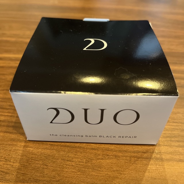 DUO(デュオ)のDUO デュオ　クレンジングバーム　ブラックリペア　90g コスメ/美容のスキンケア/基礎化粧品(クレンジング/メイク落とし)の商品写真