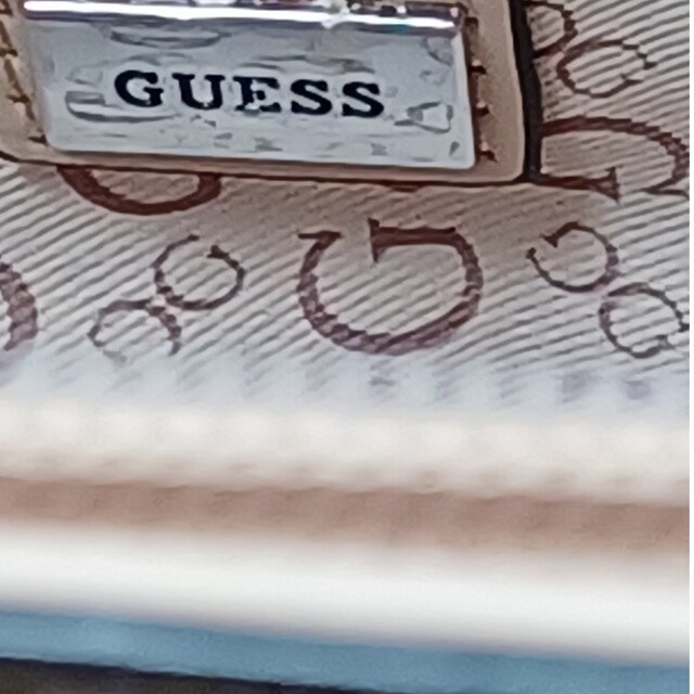 GUESS(ゲス)の#Guessトートバッグ レディースのバッグ(トートバッグ)の商品写真