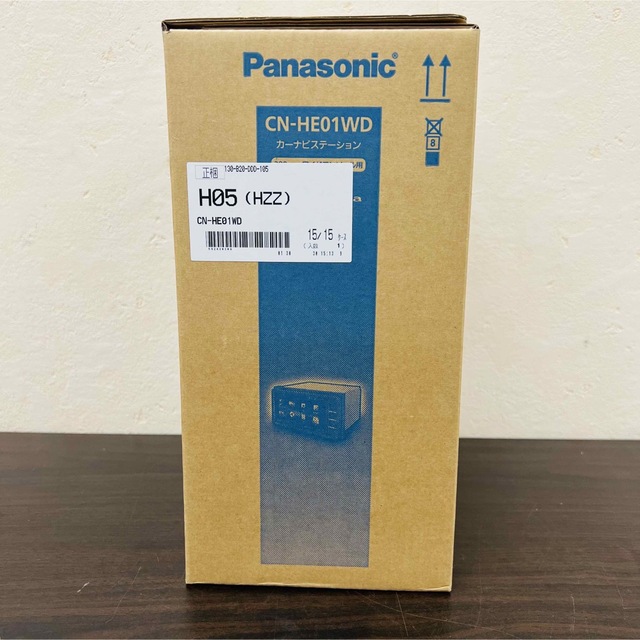 未使用 Panasonic CN-HE01WD カーナビ strada k_e