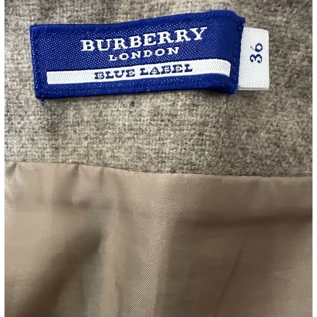 BURBERRY BLUE LABEL(バーバリーブルーレーベル)のBurberryBLUELABEL バーバリーブルーレーベル　スカート　３６ レディースのスカート(ひざ丈スカート)の商品写真