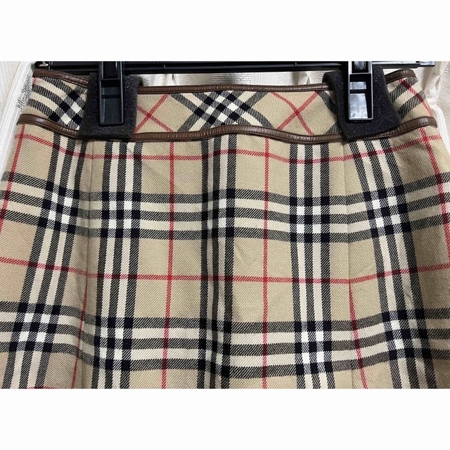 BURBERRY BLUE LABEL(バーバリーブルーレーベル)のBurberryBLUELABEL バーバリーブルーレーベル　スカート　３６ レディースのスカート(ひざ丈スカート)の商品写真