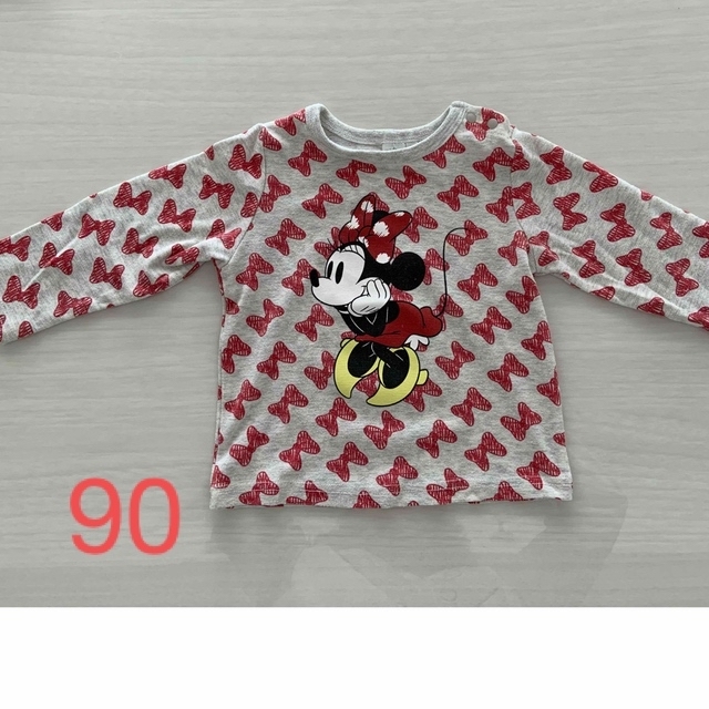 Disney(ディズニー)のディズニー　カットソー　ミニー　90 キッズ/ベビー/マタニティのキッズ服女の子用(90cm~)(Tシャツ/カットソー)の商品写真