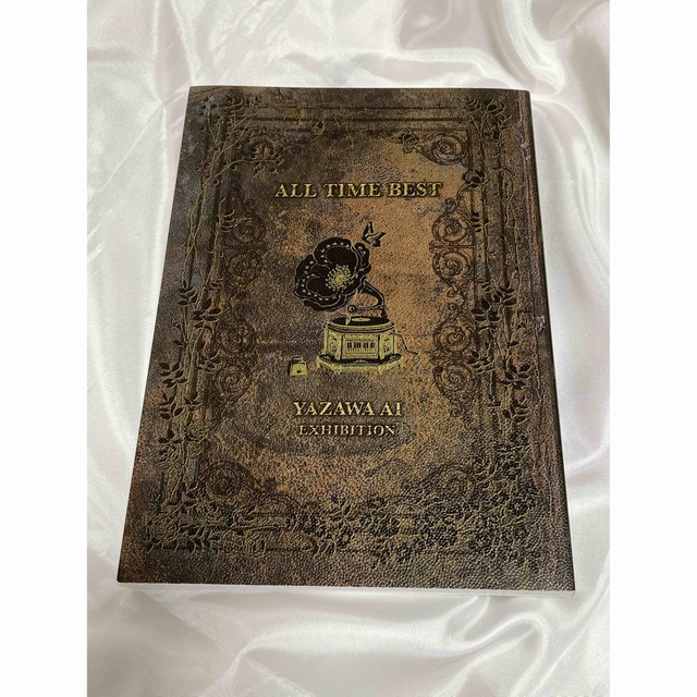 集英社 - 矢沢あい展 NANA 公式図録の通販 by D's Shop 集英社 - 矢沢あい展 NANA 公式図録の通販 by D's Shop