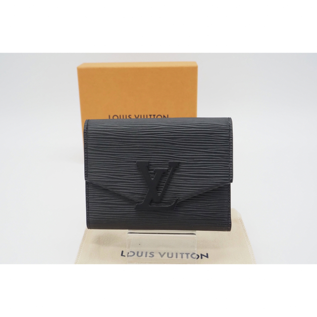 ルイヴィトン LOUIS VUITTON ジッピーヴェニス モノグラム ヴェルニ M62945 長財布 ヴェルニxモノグラム ローズバレリーヌ/082264