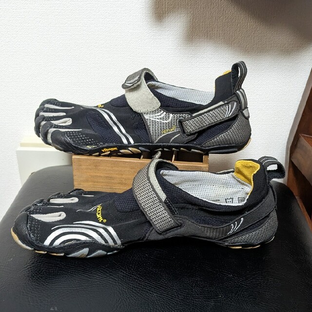 vibram(ビブラム)のVibram　ファイブフィンガーズ　size43 27.0センチ メンズの靴/シューズ(スニーカー)の商品写真