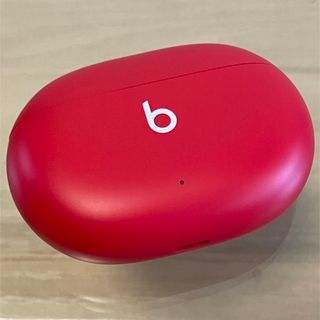 ビーツバイドクタードレ(Beats by Dr Dre)の★美品★Beats Studio Buds レッド 充電ケースのみ／R103(ヘッドフォン/イヤフォン)